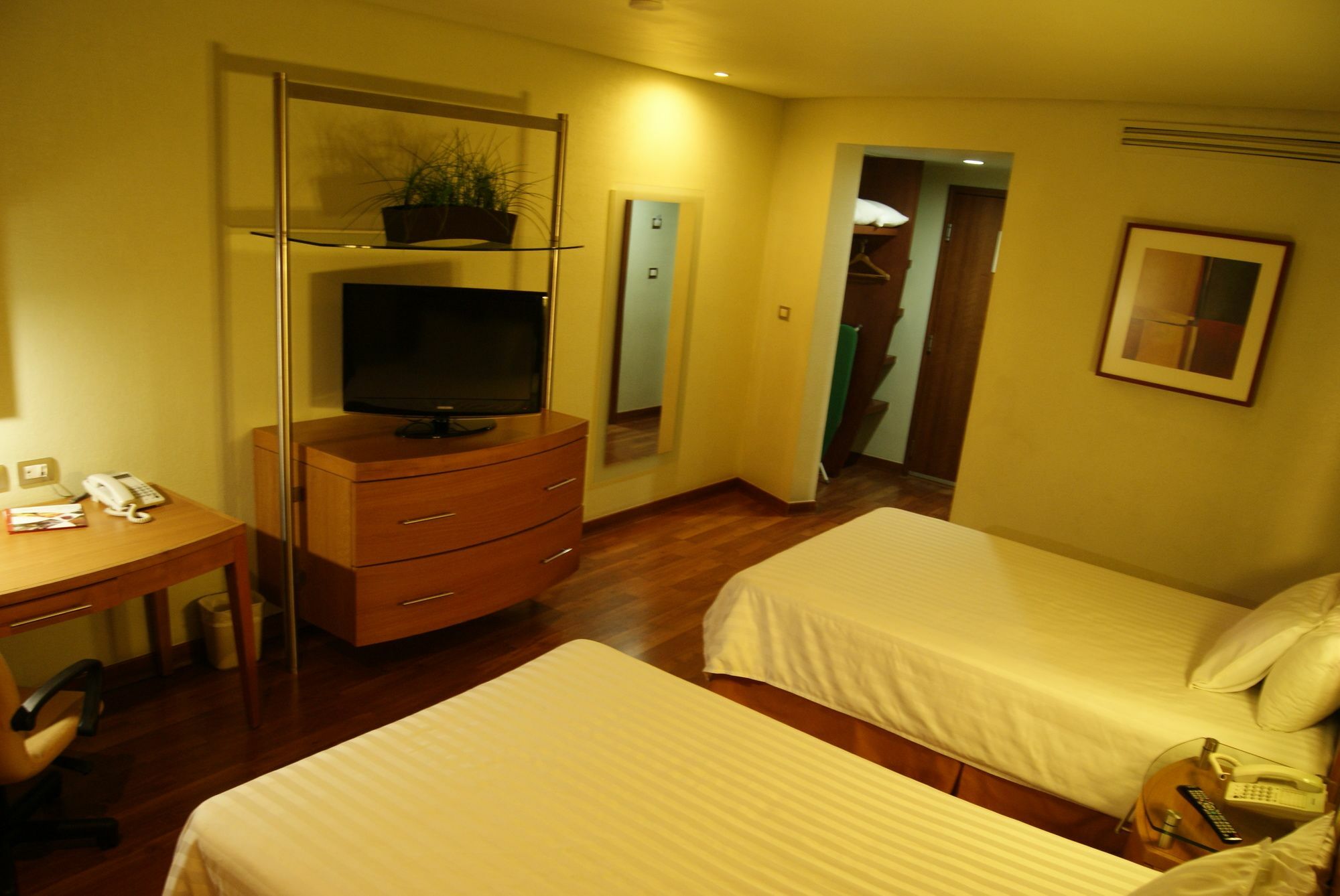 Hotel Mercury Inn Queretaro Luaran gambar